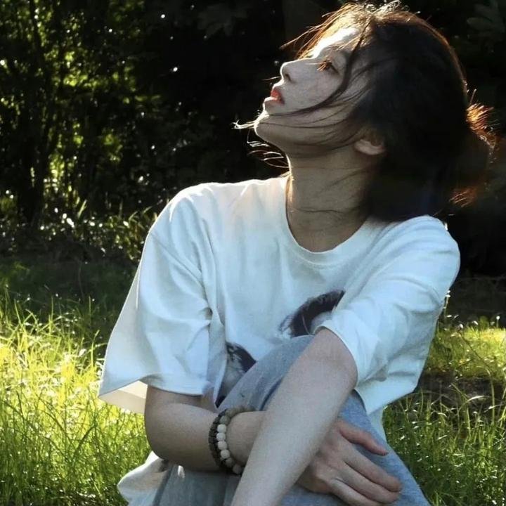 糟糕我被哥哥们包围了